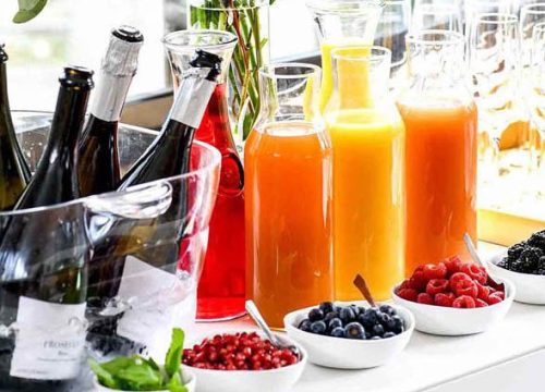 🥂 Mimosa or Bloody Mary Bar